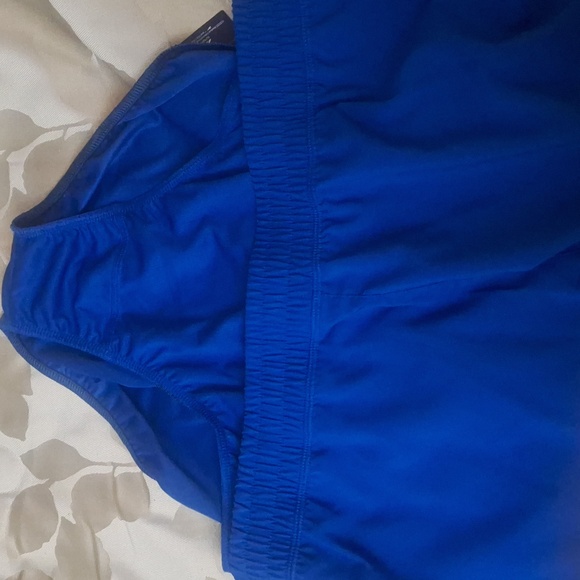 Running Short - Picture 4 of 5